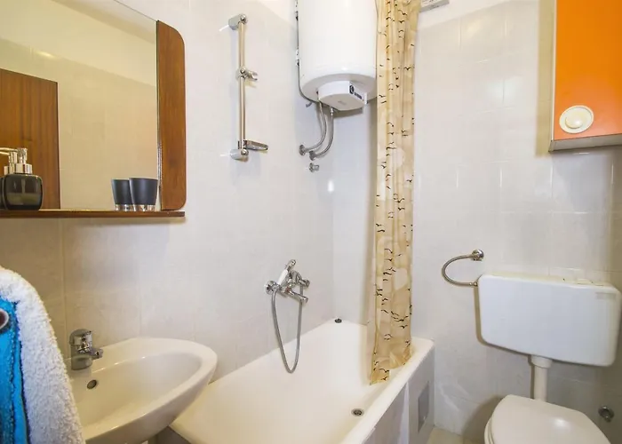 아파트 Iris 라벡